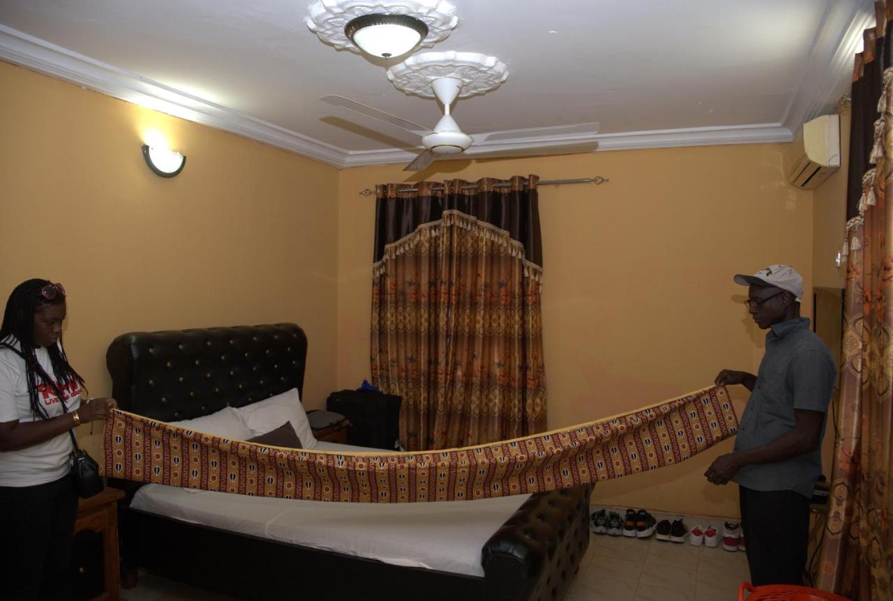 Faith And Grace Guest House Lamin Exterior foto