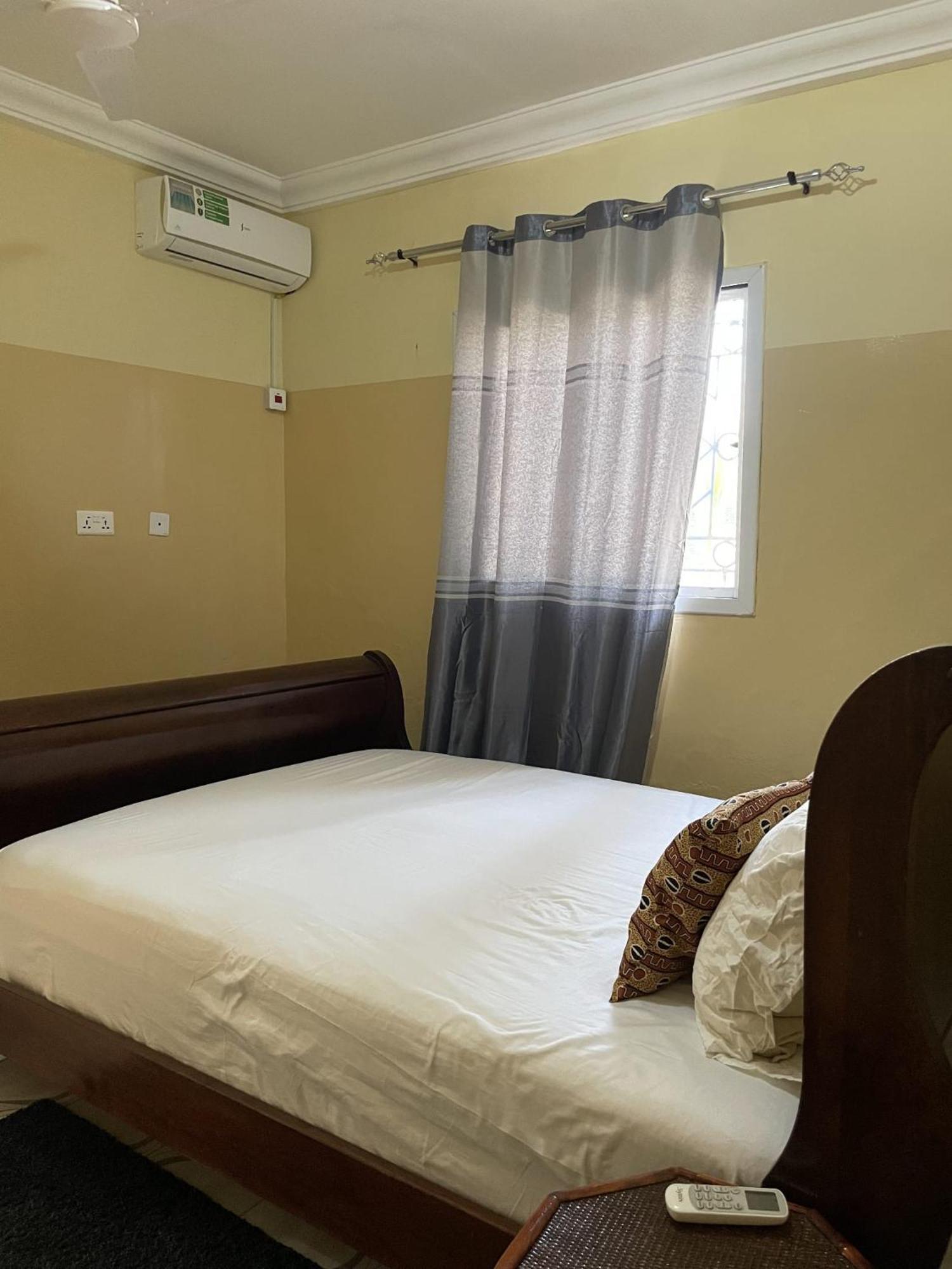 Faith And Grace Guest House Lamin Exterior foto