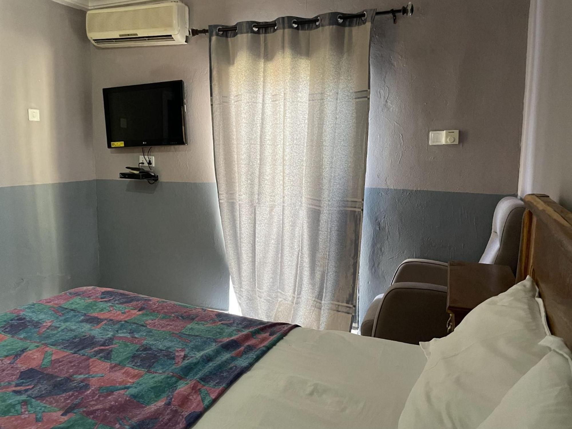Faith And Grace Guest House Lamin Exterior foto